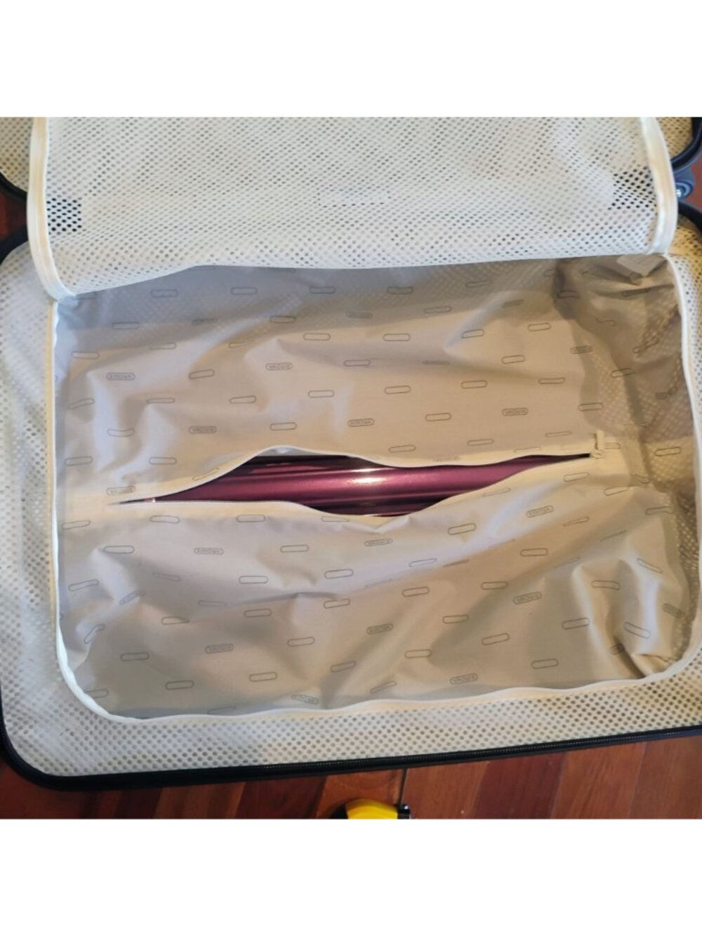 Rimowa Salsa Air Ultra Violet Purple Carry-on Suitcase Cabin Bag 22" - Picture 16 of 16
